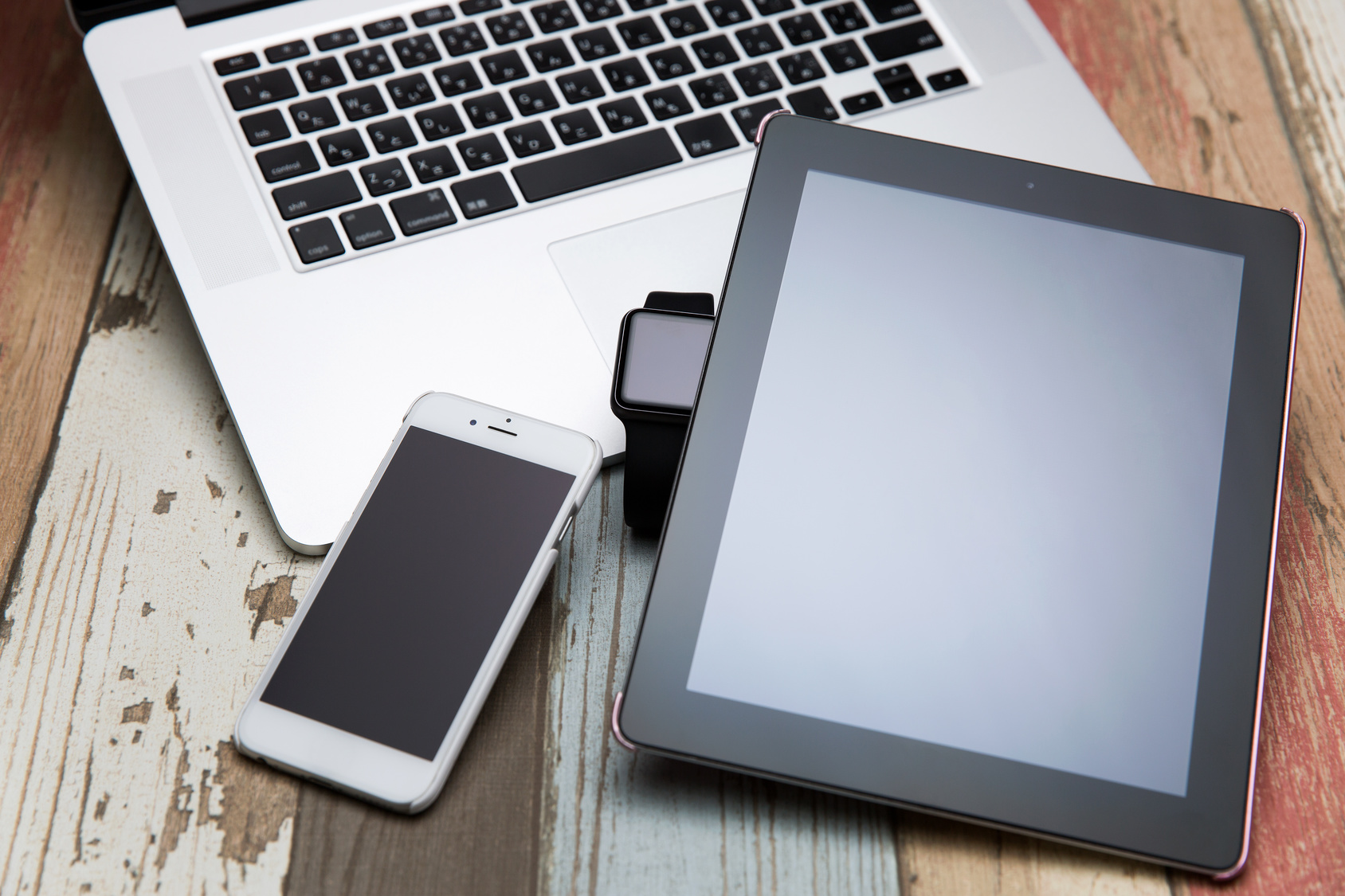 データ復元にフリーソフトを使わない方がいい3つの理由