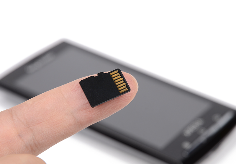 データ復旧ソフトは手軽だが確実ではない