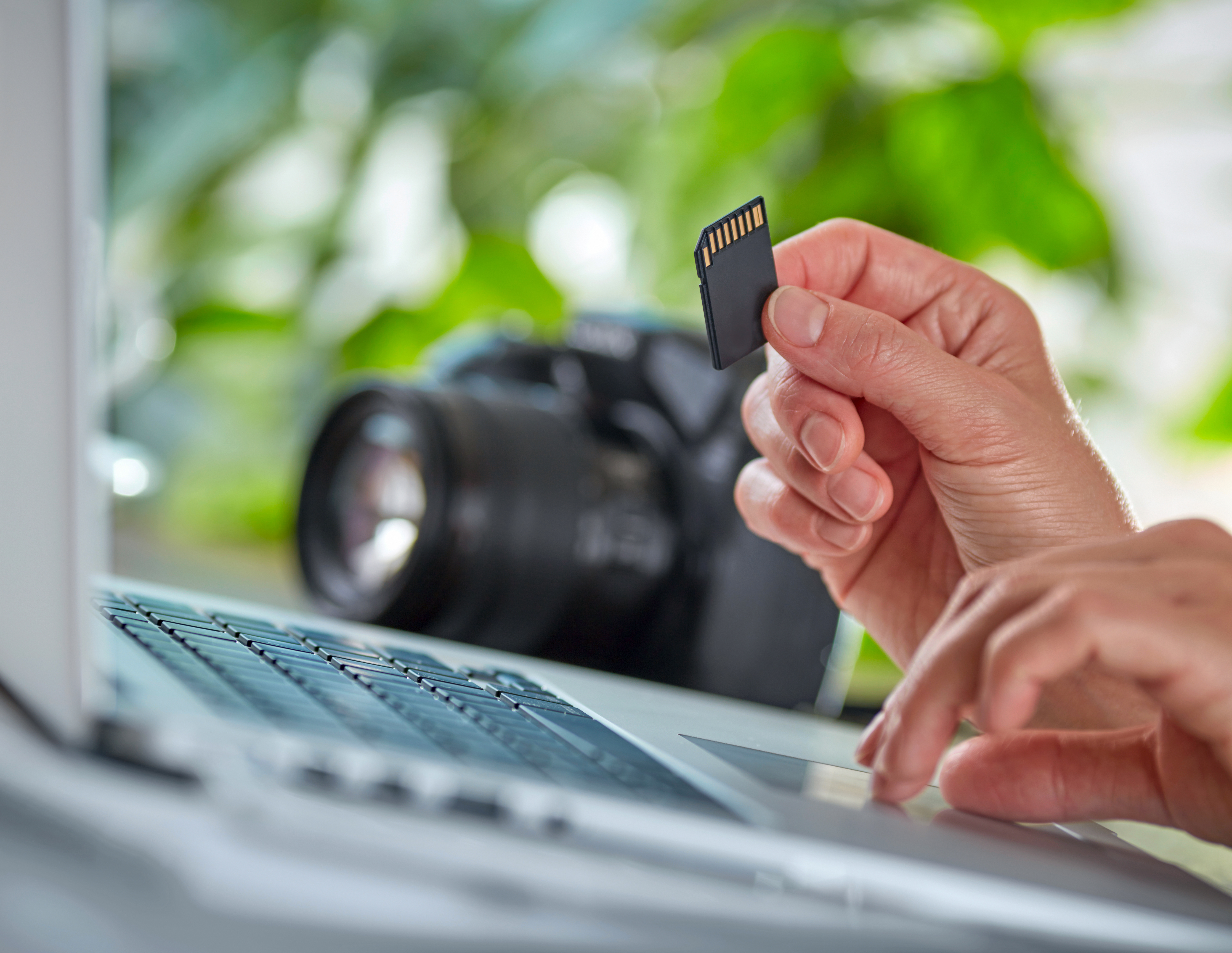 自分でできる！SDカードのデータ復元のフリーソフトまとめ